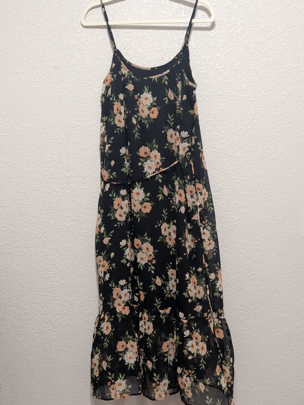 Old Navy The Occasion black floral waist-defined sleeveless chiffon maxi dress - Picture 7 of 10
